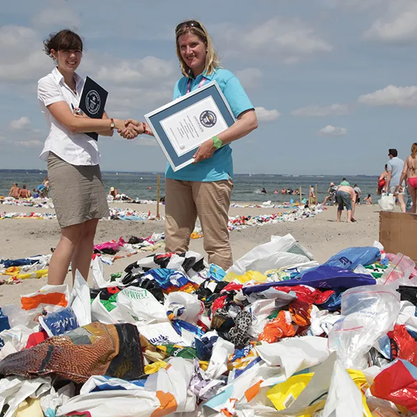 Plastic Pollution | SEA LIFE Arizona Aquarium