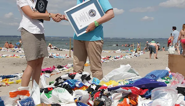 Plastic Pollution | SEA LIFE Arizona Aquarium