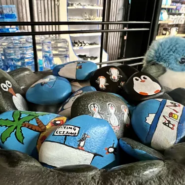 Penguin Art 20 01 22, 09 50 26