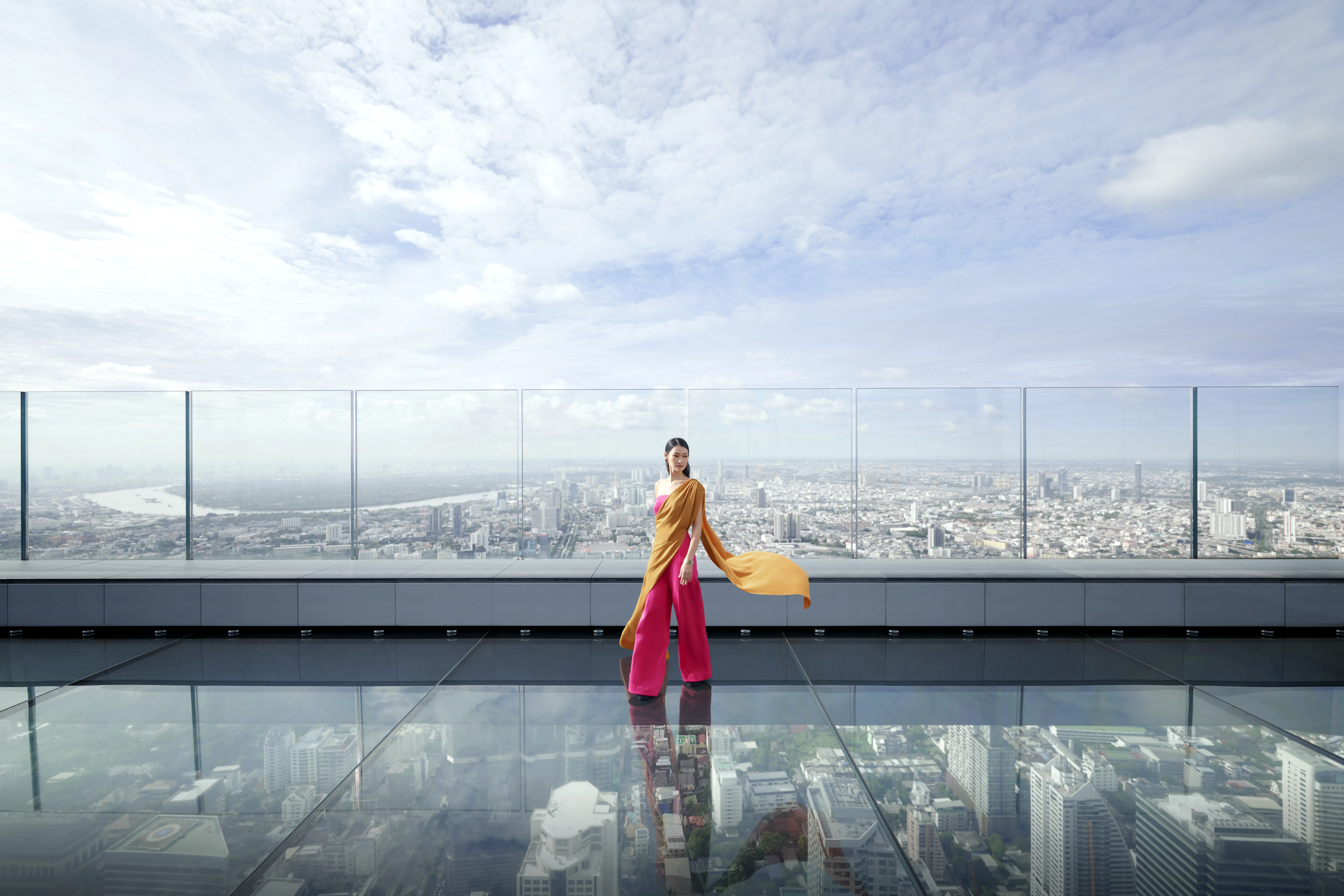 SEA LIFE Bangkok + Mahanakhon Bundle