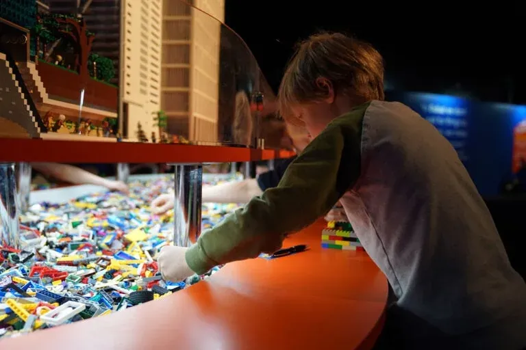 BME Brickmancities Melbourne 00286 768X512