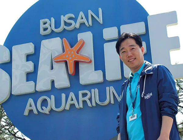 Jini at SEA LIFE Busan