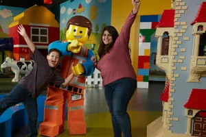 Combo Ticket and Save Money | LEGOLAND Discovery Center | SEA LIFE Aquarium