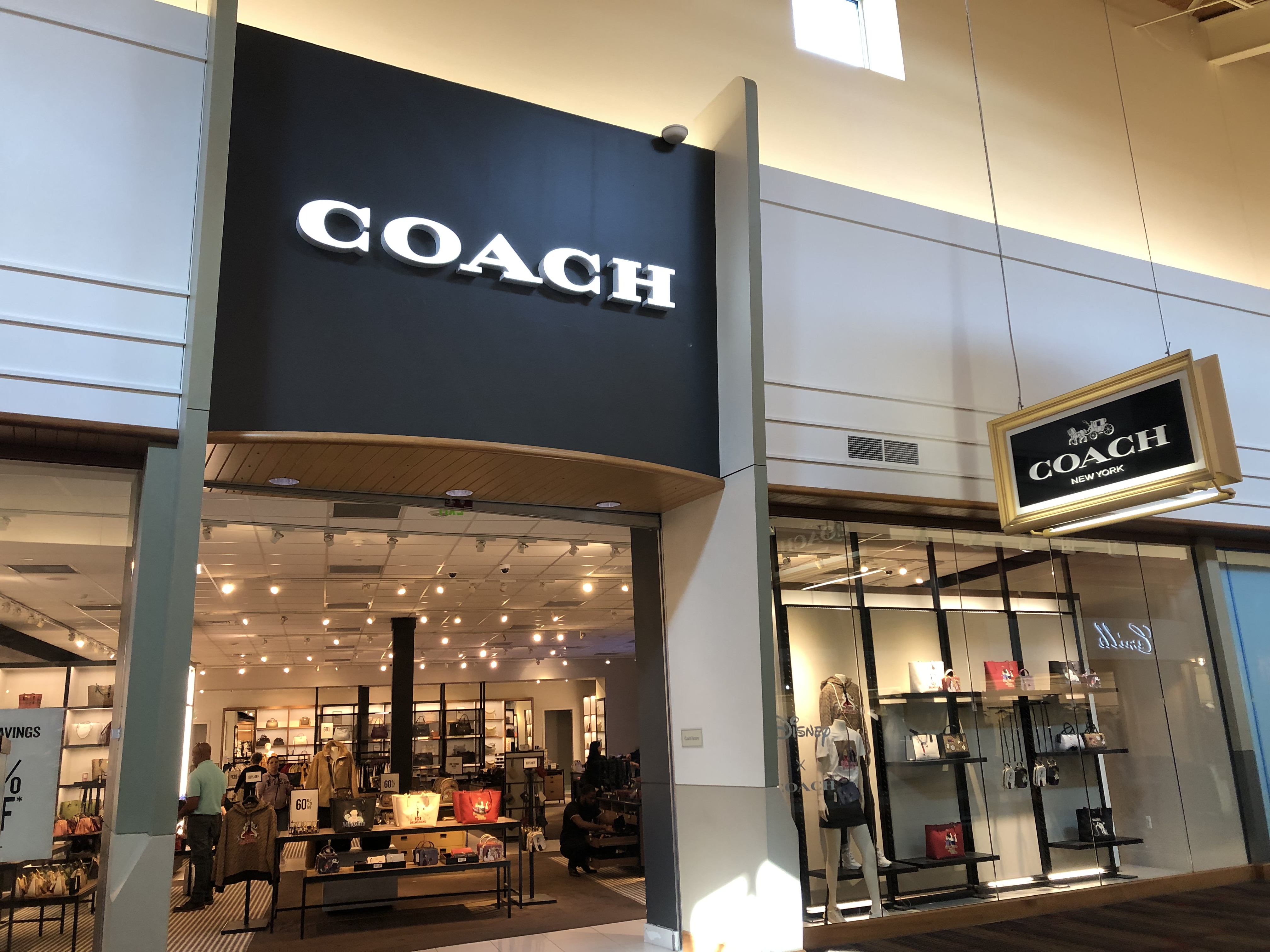 Coach Store Great Lakes Crossing Outlets