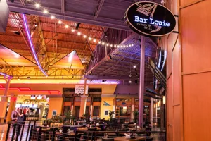 Bar Louie