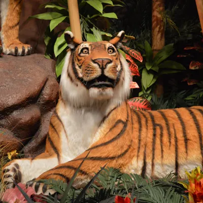 Rainforest Cafe In Michigan At Great Lakes Crossing Outlets In Auburn Hills