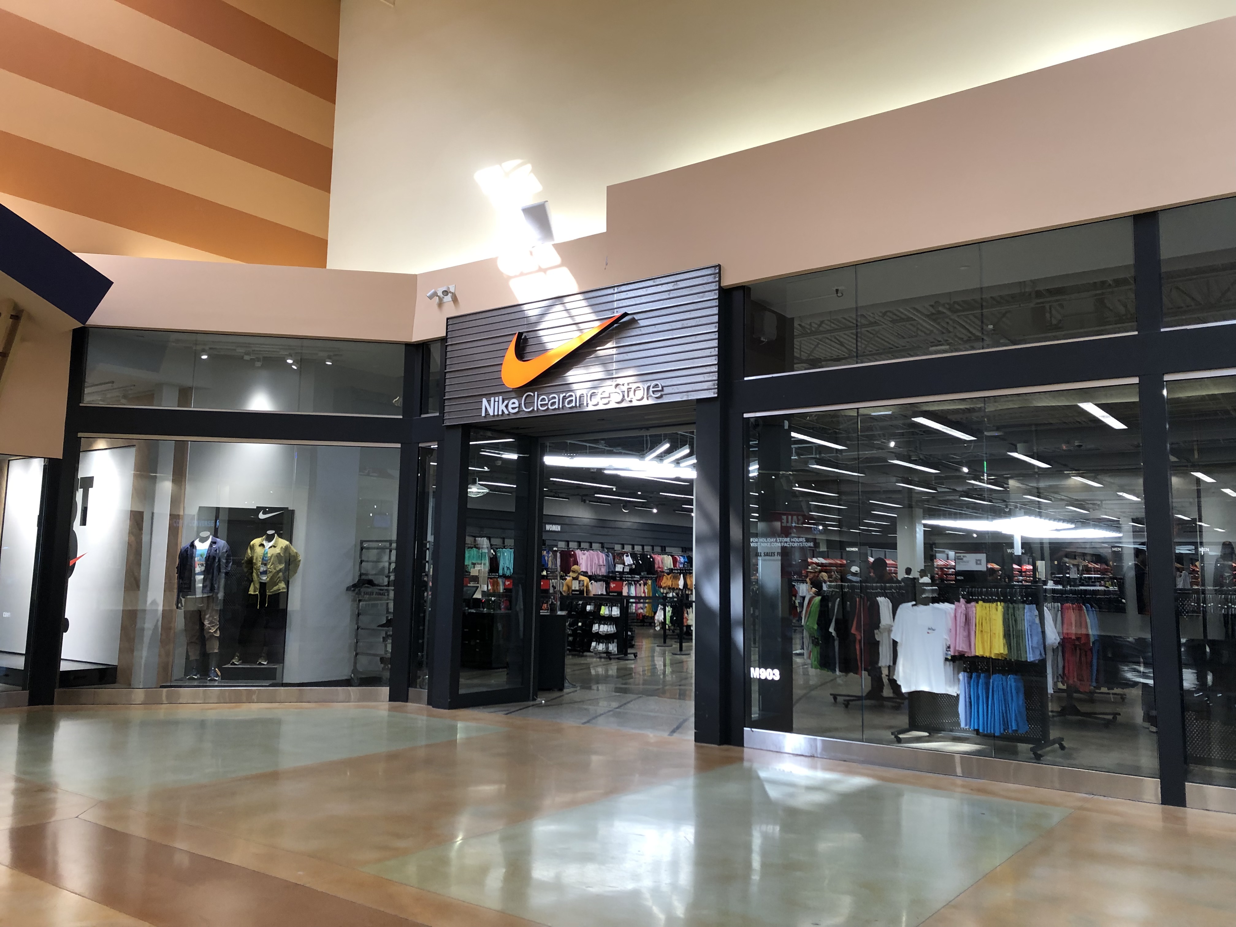 Nike Store Great Lakes Crossing Outlets
