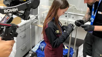 SEA LIFE Oberhausen Tierforscher Wiegen