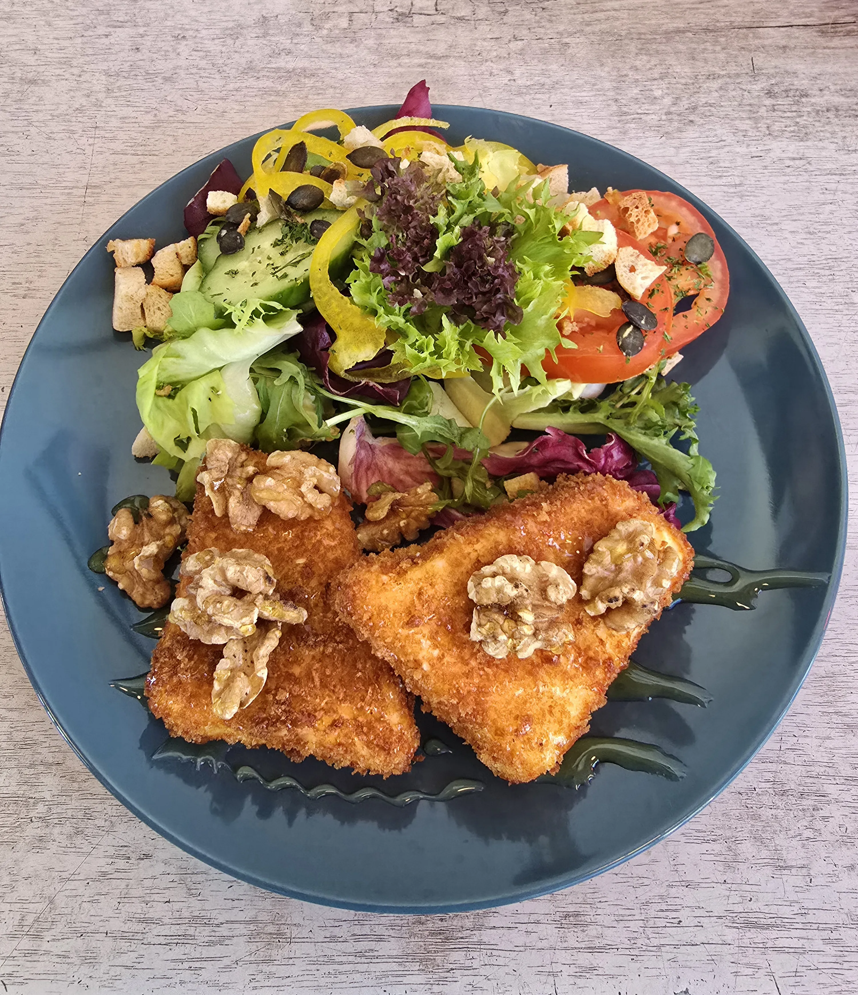 Gebackener Schafskäse